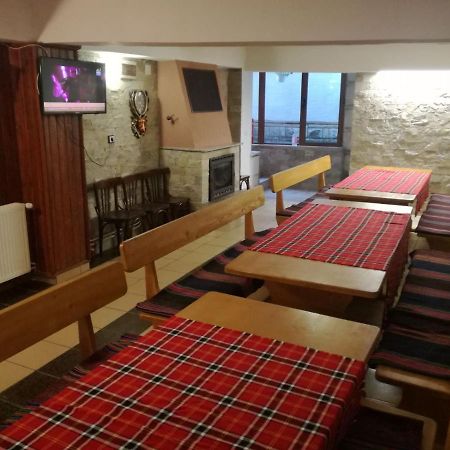 Къща Генчеви Hotel Sarnitsa Bagian luar foto